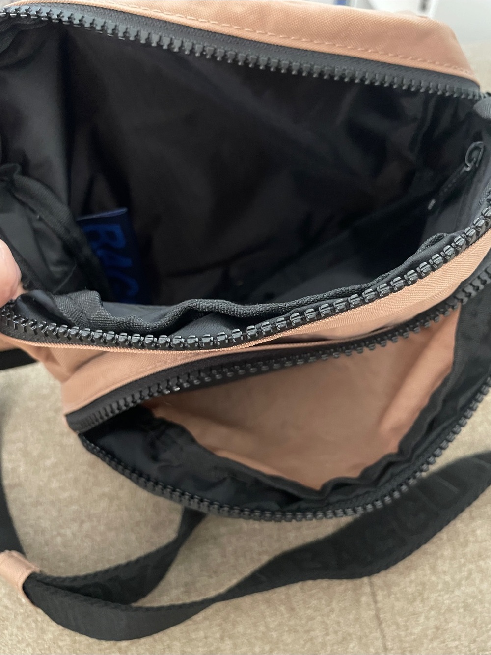 BAGGU Nylon Fanny Pack in Taupe - Picture 4 of 4